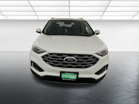 Used 2022 Ford Edge SEL w/ Convenience Package image 2