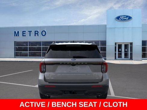 New 2026 Ford Explorer Active AWD/4WD image 6