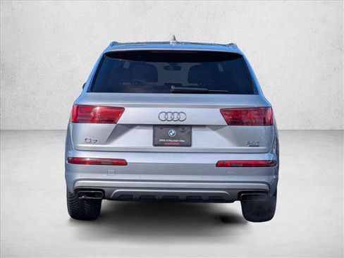 Used 2018 Audi Q7 3.0T Premium image 7