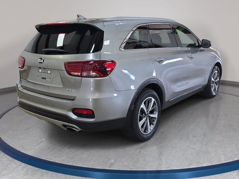 Used 2019 Kia Sorento EX FWD image 6