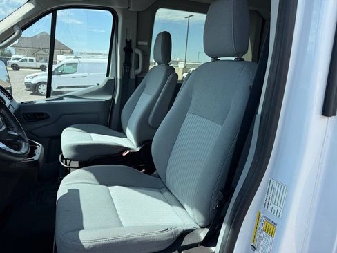 Used 2016 Ford Transit 350 XLT RWD image 15