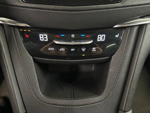 Certified 2024 Cadillac XT6 Luxury image 18