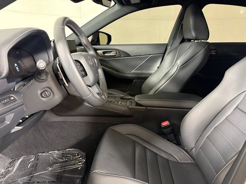 Used 2026 Lexus IS 350 F Sport w/ Accessory Package Z1 RWD image 25
