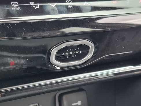 New 2026 Jeep Grand Cherokee L Limited w/ Limited Altitude Package image 11