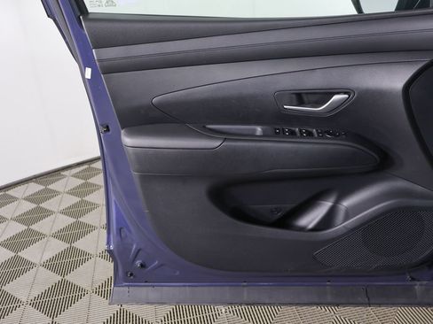 Used 2025 Hyundai Tucson SE AWD/4WD image 17
