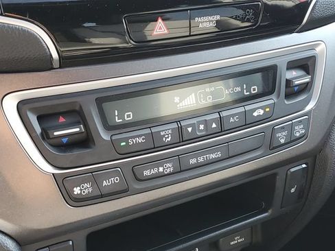 Used 2024 Honda Passport EX-L image 31