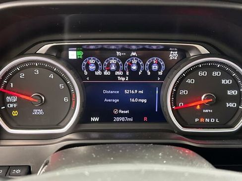 Used 2019 Chevrolet Silverado 1500 High Country w/ Technology Package image 28