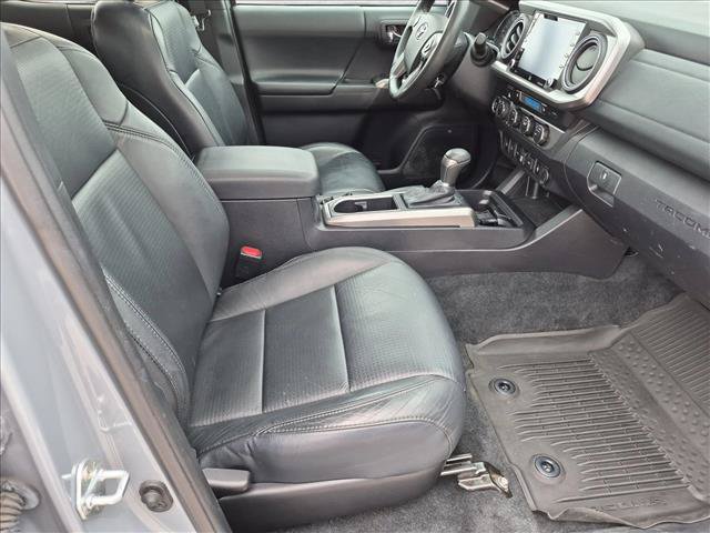 Used 2021 Toyota Tacoma Limited AWD/4WD image 21