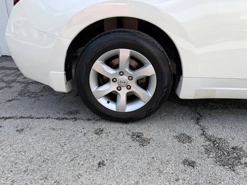 Used 2009 Nissan Altima 2.5 S w/ Convenience Pkg FWD image 24