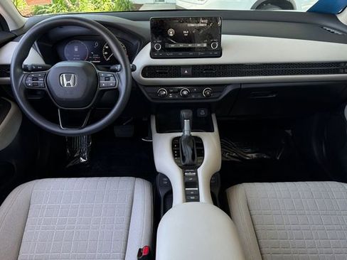 Certified 2024 Honda HR-V LX image 17
