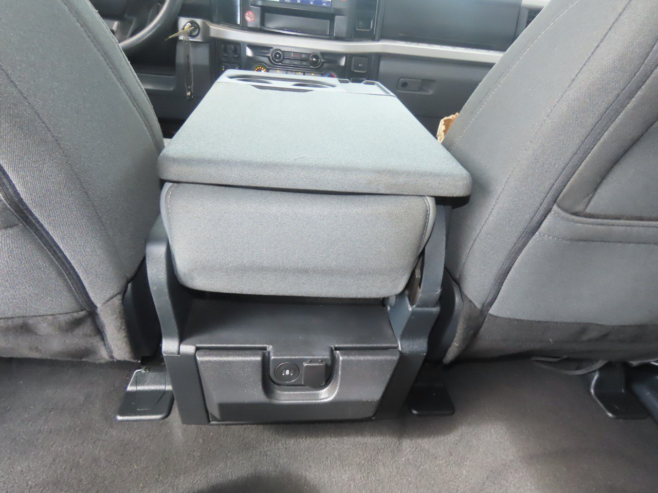 Used 2025 Ford F250 XLT w/ FX4 Off-Road Package AWD/4WD image 21
