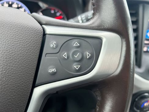 Used 2020 GMC Acadia SLT w/ Driver Alert Package II image 24