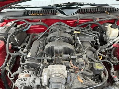 Used 2009 Ford Mustang Premium RWD image 35