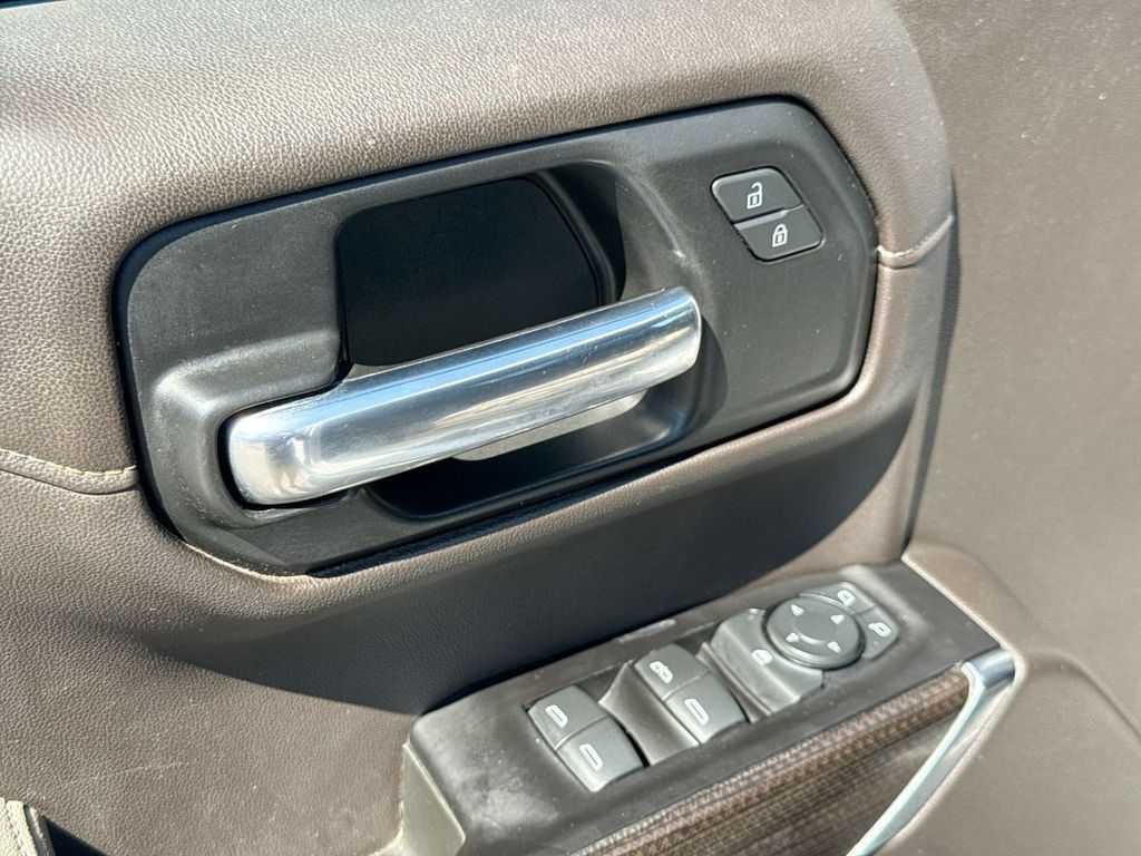 Used 2020 Chevrolet Silverado 1500 RST w/ All-Star Edition AWD/4WD image 12