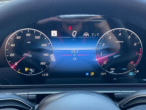 New 2026 Mercedes-Benz GLS 580 4MATIC image 19