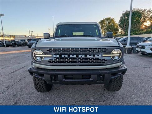 New 2025 Ford Bronco Badlands image 8