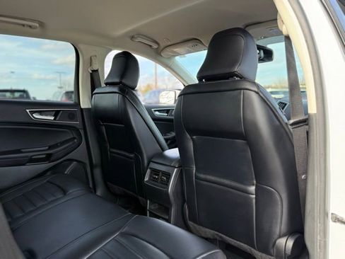 Used 2023 Ford Edge SEL w/ Convenience Package image 19