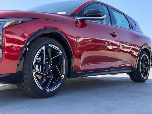 New 2026 Kia K4 EX FWD image 10