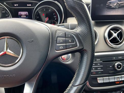 Used 2018 Mercedes-Benz CLA 250 image 24