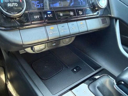 Used 2025 Hyundai Elantra Sport image 10