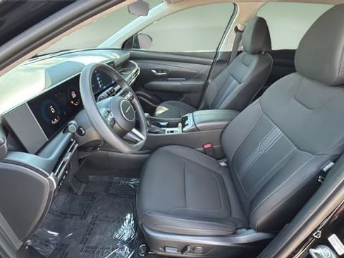 Used 2025 Hyundai Tucson SEL FWD image 18