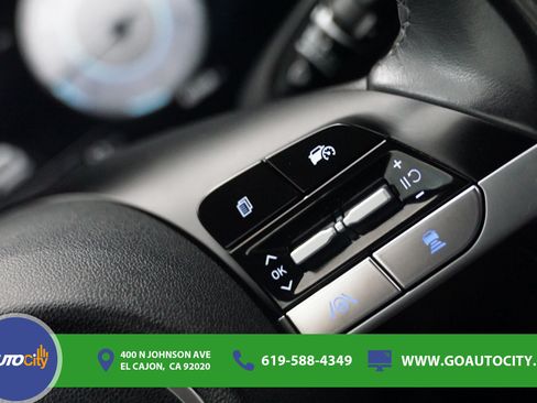 Used 2024 Hyundai Elantra Limited FWD image 22
