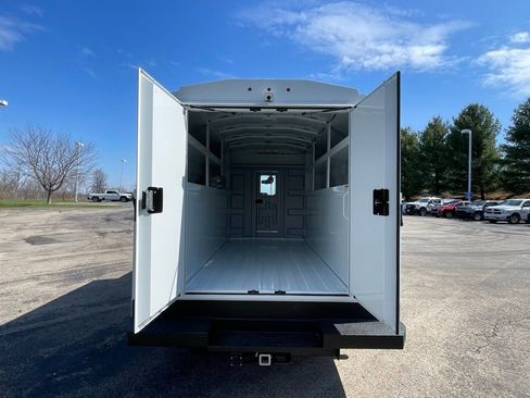 New 2026 Ford E-350 and Econoline 350 Super Duty w/ Power Equipment Group RWD image 24