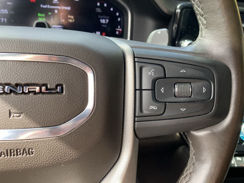 Used 2024 GMC Sierra 1500 Denali AWD/4WD image 21