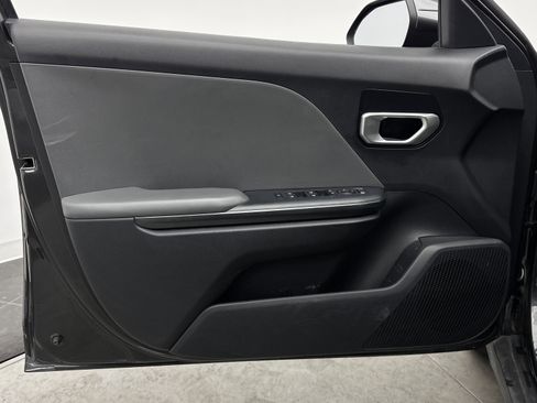 Used 2025 Kia K4 FWD image 8