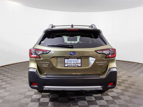 Used 2024 Subaru Outback Touring AWD/4WD image 22