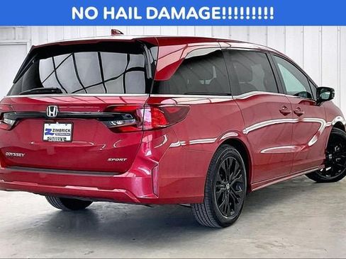 Certified 2025 Honda Odyssey Sport-L image 12