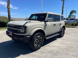New 2026 Ford Bronco Outer Banks AWD/4WD video 1