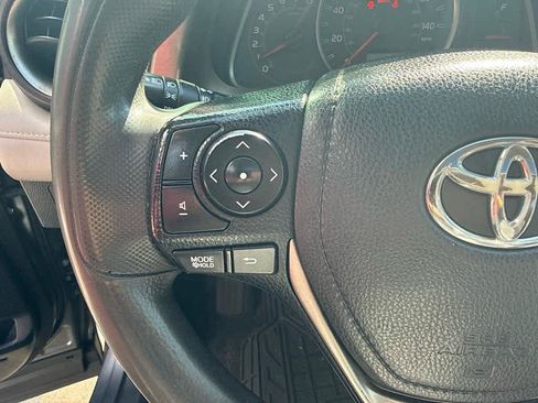 Used 2013 Toyota RAV4 XLE AWD/4WD image 10