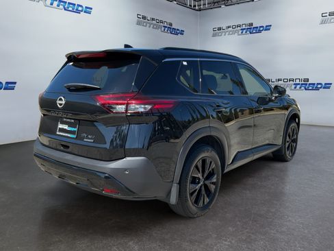 Used 2023 Nissan Rogue SV w/ SV Premium B Package AWD/4WD image 5