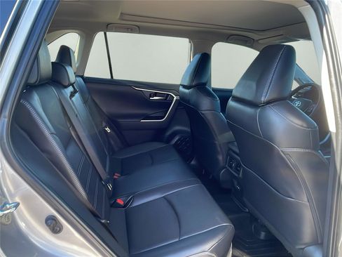 Used 2023 Toyota RAV4 Limited image 14