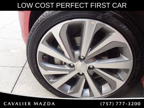 Used 2022 Hyundai Accent Limited FWD image 35