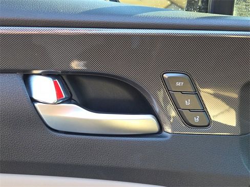 Certified 2023 Hyundai Santa Fe Limited image 19