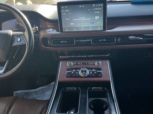 Used 2021 Lincoln Aviator Reserve w/ Equipment Group 210A image 14