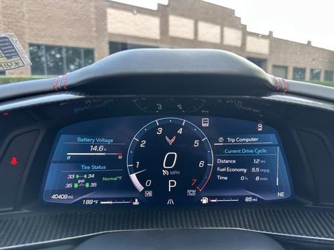 Used 2021 Chevrolet Corvette Stingray Premium Conv w/ Z51 Performance Package RWD image 32