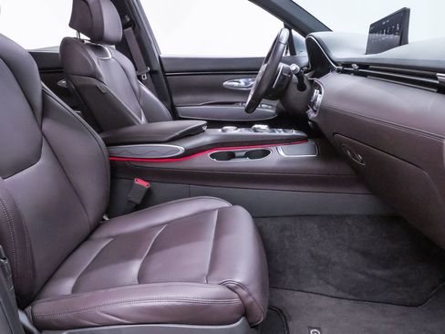 Certified 2023 Genesis GV70 2.5T Advanced w/ Advanced Package image 14