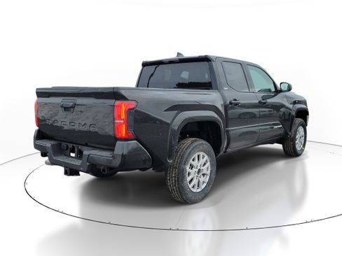 New 2026 Toyota Tacoma SR5 image 4