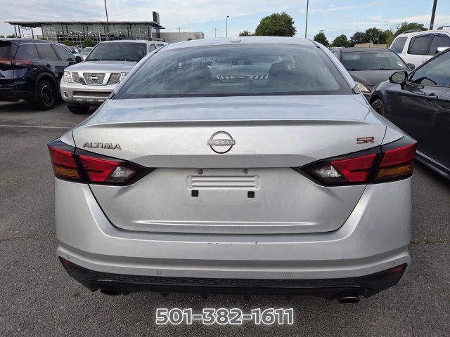 Used 2025 Nissan Altima 2.5 SR FWD image 4
