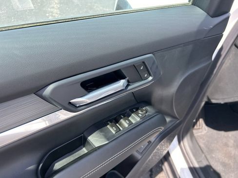 New 2026 GMC Terrain Elevation w/ Elevation Premium Package AWD/4WD image 15