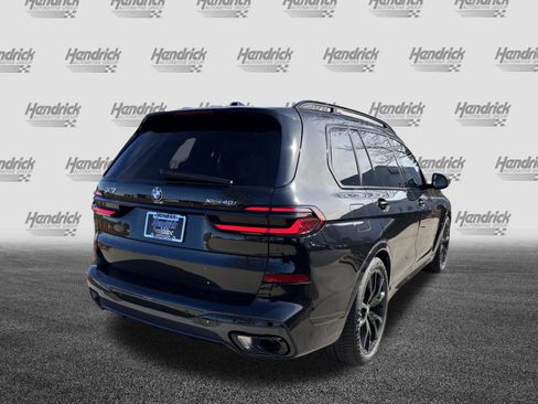 Used 2026 BMW X7 xDrive40i AWD/4WD image 9