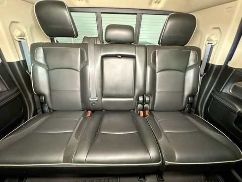 Used 2019 RAM 2500 Laramie AWD/4WD image 13