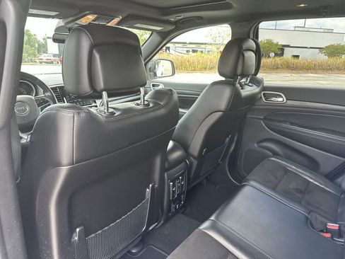 Used 2021 Jeep Grand Cherokee Laredo X AWD/4WD image 22