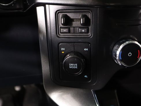 Used 2022 Ford F150 XLT w/ Equipment Group 302A High image 9