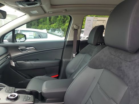 New 2026 Kia Sportage SX Prestige image 17