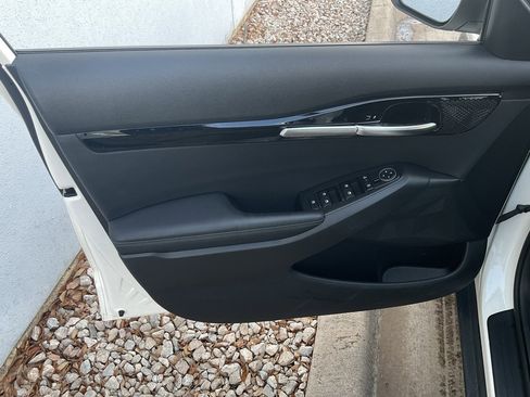 Used 2025 Kia Seltos S image 13