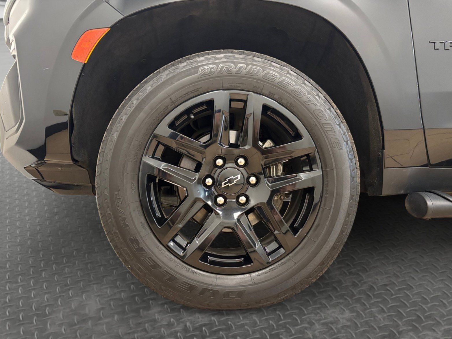 Used 2022 Chevrolet Tahoe Z71 w/ Luxury Package AWD/4WD image 44